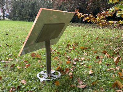 Memorial plaque with a stand